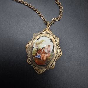 Vintage Victorian Courting Scene Locket Pendant Necklace